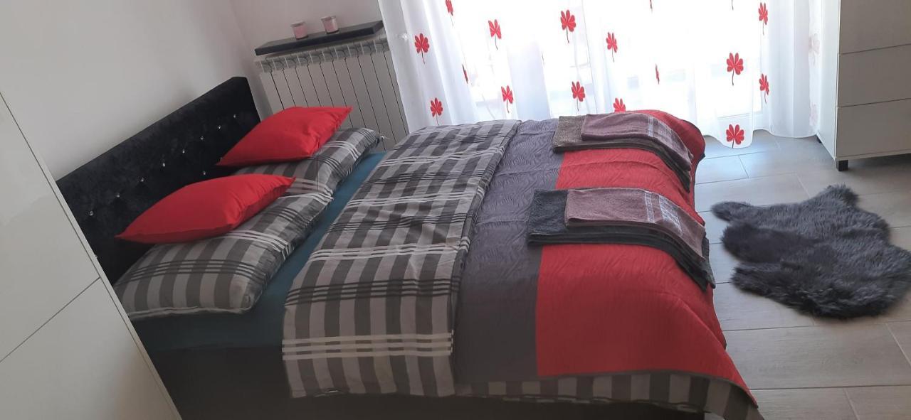 זאטור Apartament 59 Justi מראה חיצוני תמונה