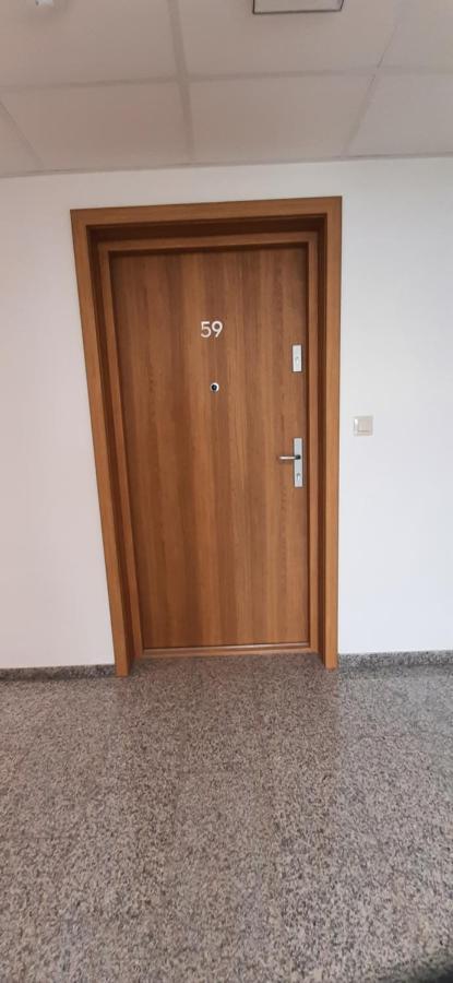זאטור Apartament 59 Justi מראה חיצוני תמונה